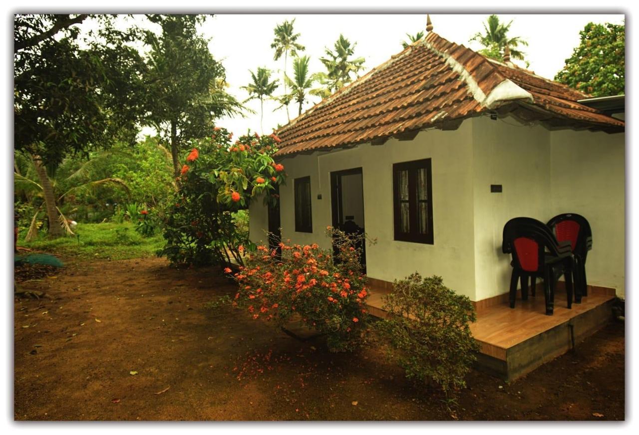 Munroe Inn Homestay Kollam Zewnętrze zdjęcie